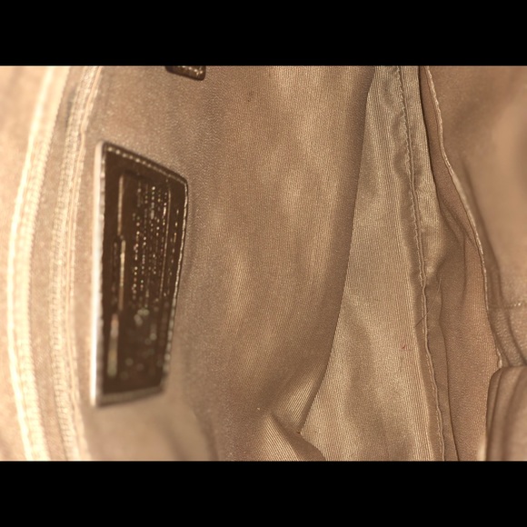 Coach Purse - Picture 5 of 6